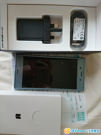 Sony Xperia XZs 九成新, 行貨 有單有保養至19年5月 百老匯貨
