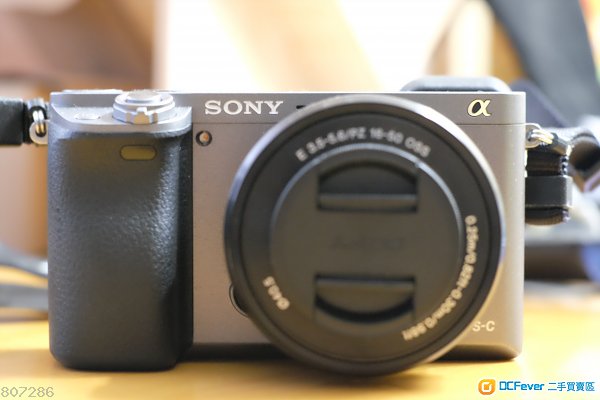 Sony A6000 灰色连kit镜