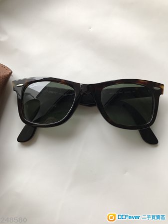 Rayban wayfarer sunglasses