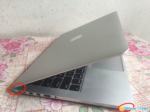 Apple MacBook Pro 13" 2015 Early i5 8G RAM 256GB SSD(APPLE CARE 1/19