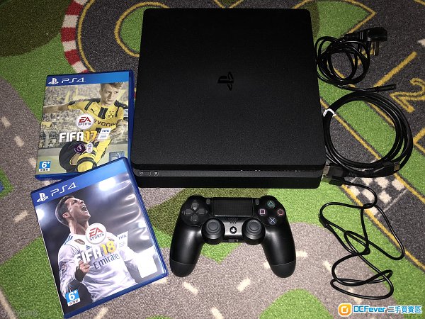 PS4 Slim 500GB 主机 CUH-2006A 黑色 + FIF