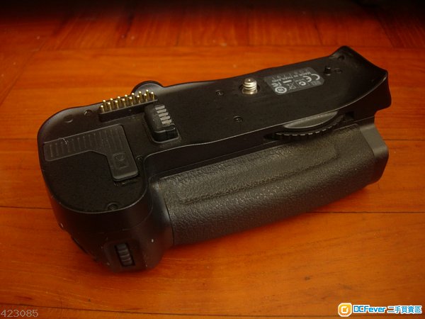 Nikon MB-D10 電池手柄