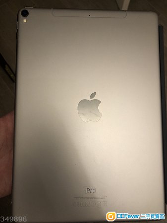 iPad Pro 10.5 - 太空灰 WiFi + cellular 512GB (包配件)