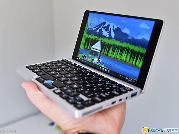 GPD Pocket (Z8750 \/ 8G \/128G) 高效小巧手提