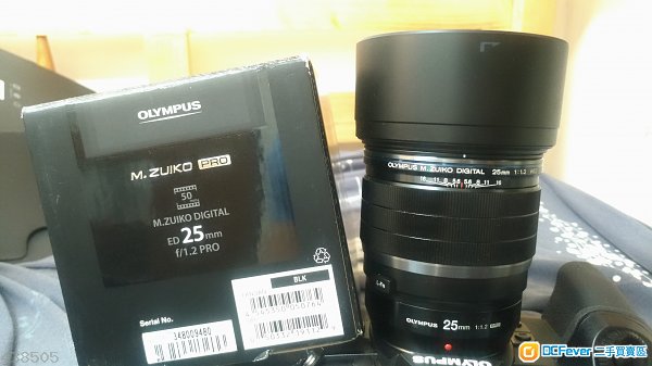 Olympus 25mm F1.2