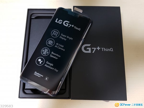 99.9%新行貨 LG G7 + thinQ 128GB 藍色 行貨衛訊單6月1日購入