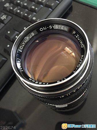 Olympus F.Zuiko 85 f2 連 OM 轉 SONY 接環