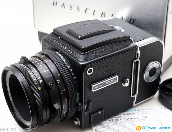 Hasselblad 2000FC(焦平/鏡間快門兩用)連A12背及Zeiss CF 80/2.8 Planar T* 罕有機鏡95新