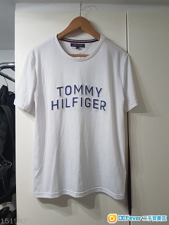 Tommy Hilfiger 白色短䄂全绵立體logo M碼