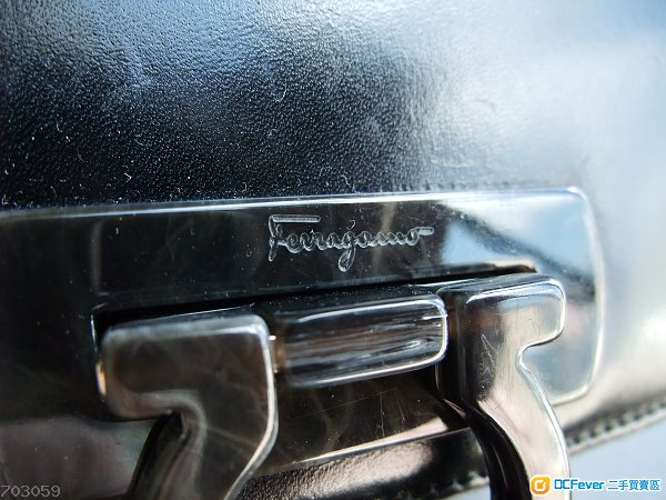Ferragamo 克色真貨手袋