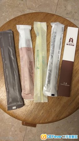全新牙刷 Toothbrush