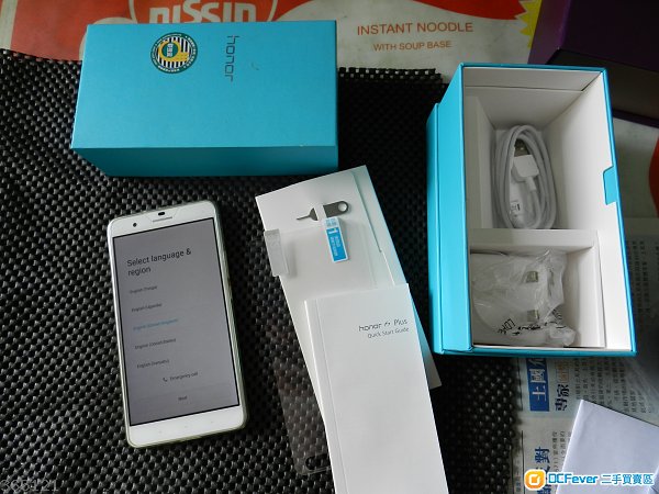華為 Honor 6 PLUS 白色 (3+32GB) 罕有雙鏡大光圈
