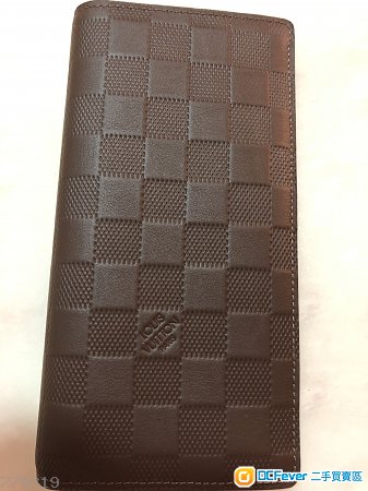 100% Real,95% New LV 長銀包