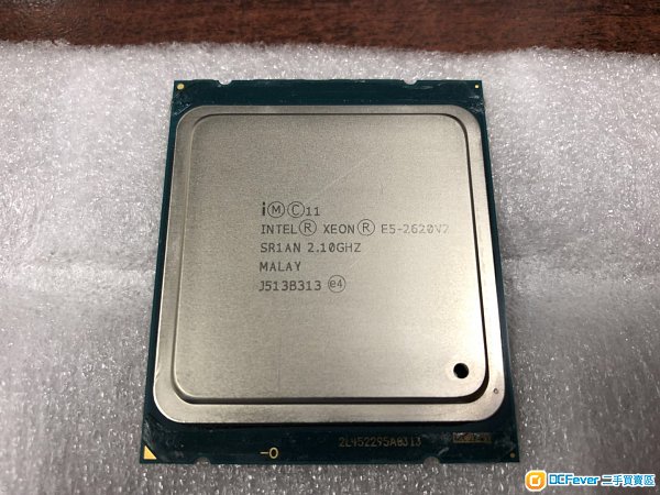 Intel Xeon E5-2620 v2 (15M Cache, 2.10 GHz) 6核12線