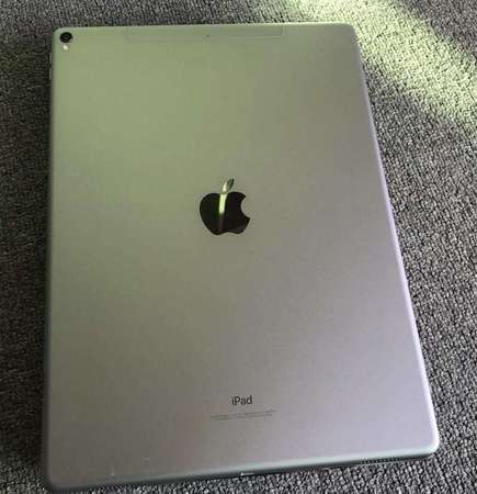 (二手)APPLE iPad pro 12.9 inch 2nd gen 64g