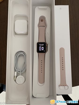 Apple iWatch S3 38mm (Gold)(錶帶全新)99%新