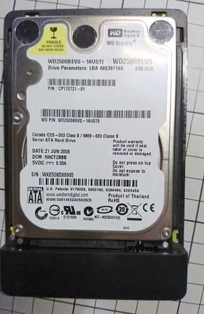 2.5" 吋HDD Western Digital WD2500BEVS 250GB 連Orico 盒 USB3.0 5400 rpm