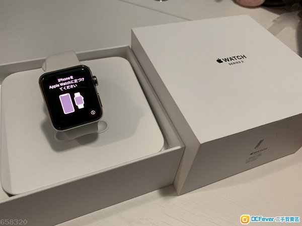 Apple Watch Series 3 LTE 42 不鏽鋼 銀 連白色膠錶帶