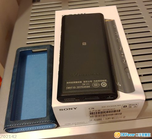 Sony NW-ZX300A 小黑砖 + 订做皮套 少用非常