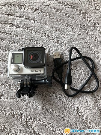 Go Pro Hero4 silver 連原廠防水殼及usb义電線