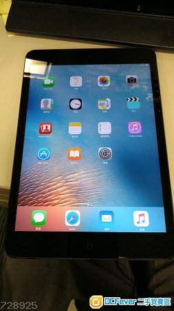 Apple iPad mini - 16GB 深藍色 - 95% new