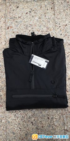 FRED PERRY HALF ZIP HOODED JACKET (BLACK, S SIZE) (100% NEW)