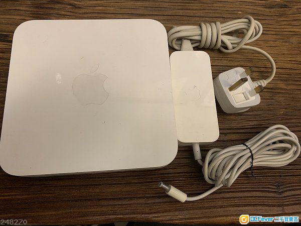 Apple Airport Express / Airport Extreme