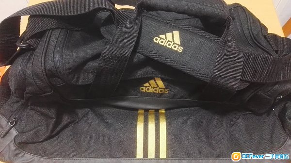 99%新 Adidas 旅行袋