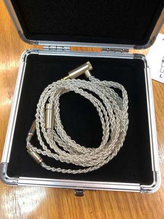 Acoustune ARC45 (cm > 4.4)