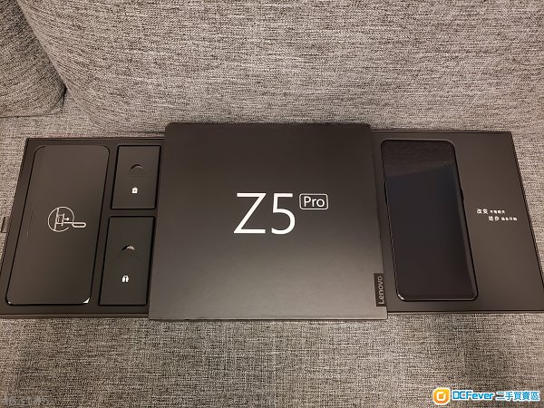 99.9% Lenovo Z5 pro 6+64 全面屏 NFC