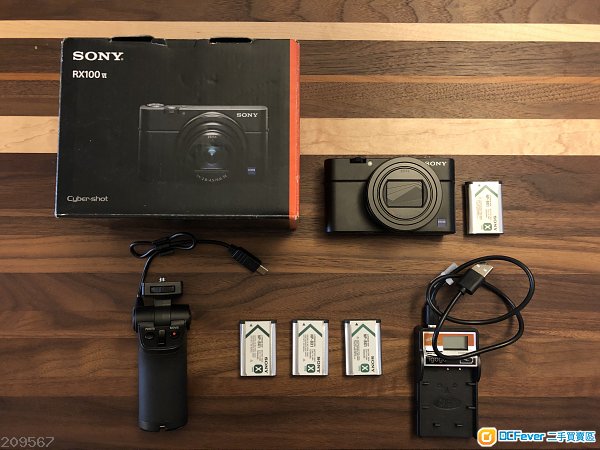 99%new Sony RX100 mark 6 IV with full packing