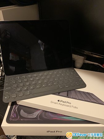 Apple Ipad Pro 11" 64gb wifi 連原裝folio keyboard