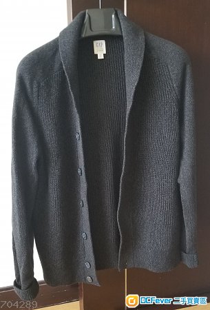 GAP冷衫