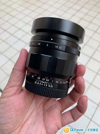 Voigtlander nokton 40mm 1.2 e mount