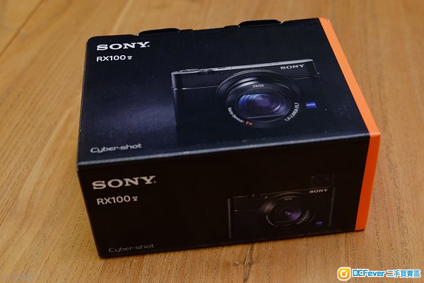 Sony RX100 M5a