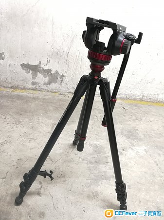 Manfrotto 755XB with 502HD video head