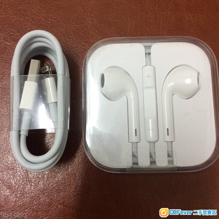 原裝正品Apple Cable and EarPods