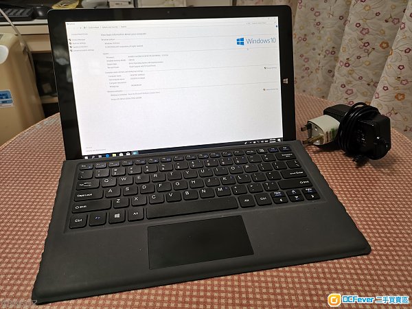 CUBE 酷比魔方 i9 4G + 128G SSD