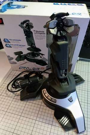 Mad Catz F.L.Y.5 Stick Saitek Joystick