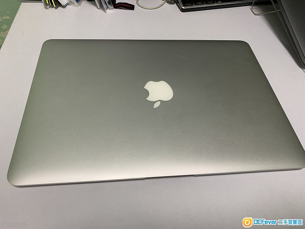 Macbook air 13吋 early 2014 128gb ssd 4gb ram 95%