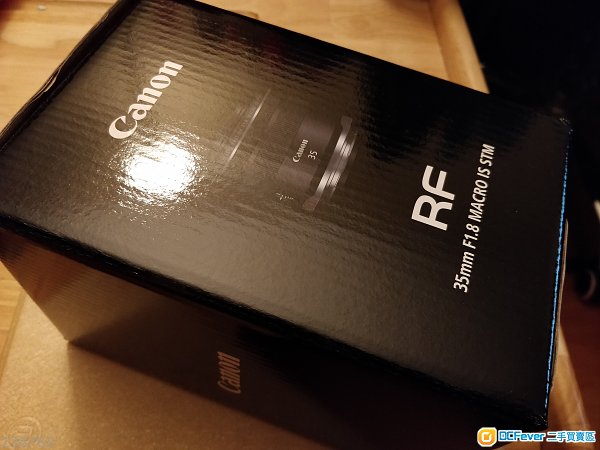 Canon RF 35mm f/1.8 Macro IS STM for EOS R