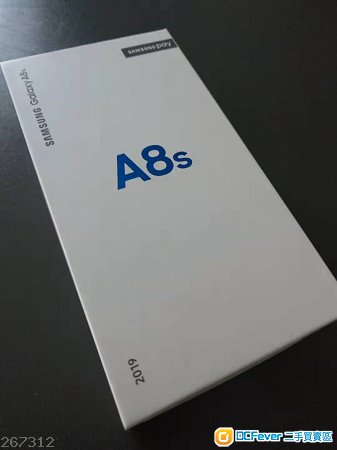 100% 全新灰黑色行貨Samsung Galaxy A8S一部