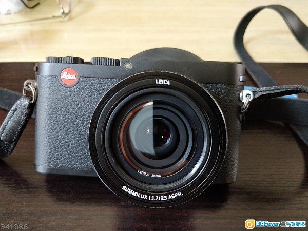 Leica X Typ113 黑色機 實價7000元。