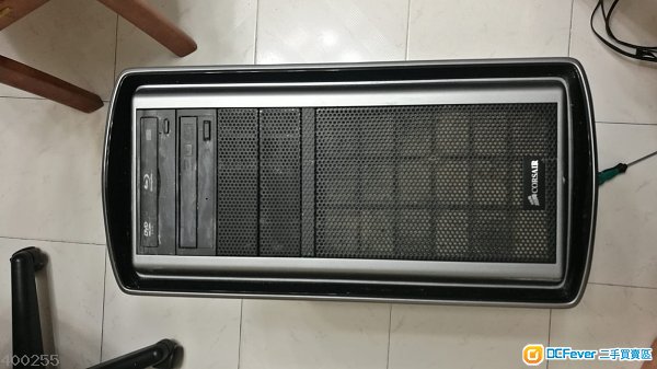 Corsair Graphite Series™ 600T Mid-Tower Case