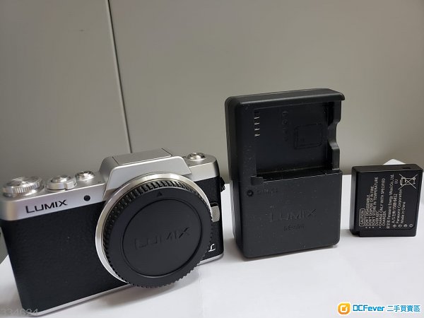 PANASONIC GF7 90%新少用長放防潮箱