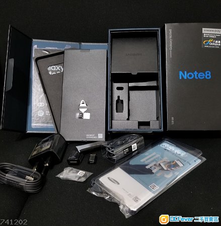 全新Samsung Galaxy Note 8 港行跟機配件 Charger AKG耳機 機套 機貼 全面保護
