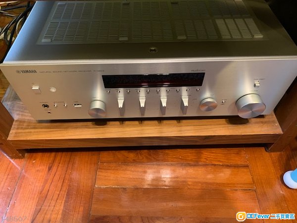 Yamaha R-N803 Network Stereo Receiver