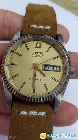 中古Titus凸章
