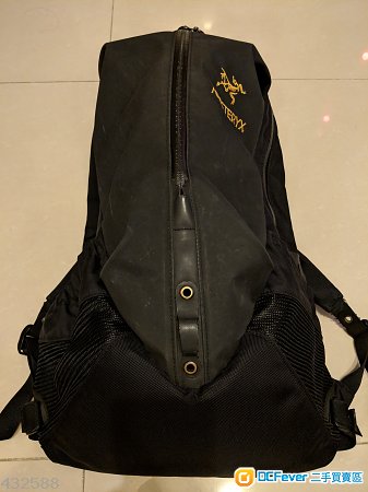 Arcteryx arro 22黑金OG(不死鳥始祖鳥背囊袋backpack daypack not gregory