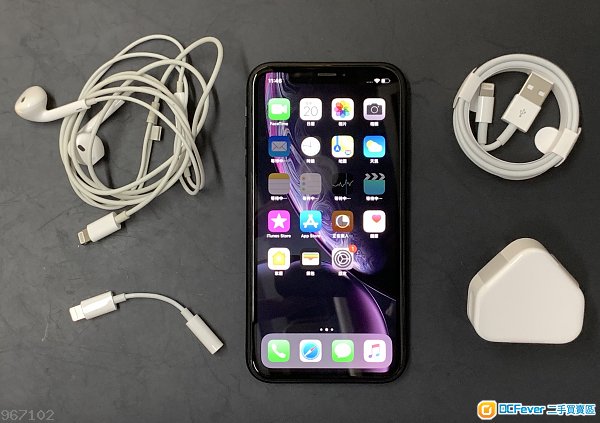 完全無花,行貨 iPhone XR 128GB 黑色,配件全齊,有Apple Care 長保、保養到2020年10月25日